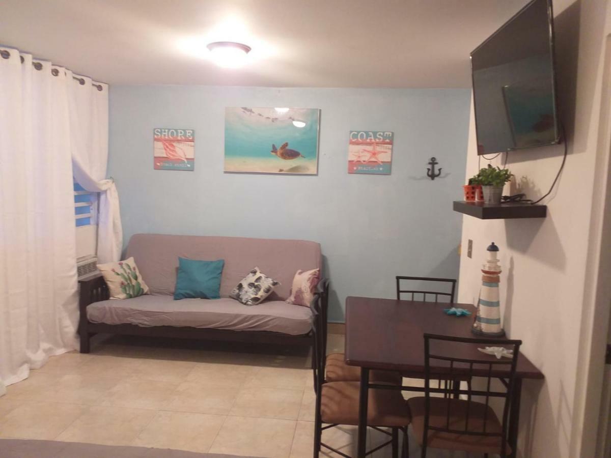 Beach Front Apt 4 at Isla Verde Tower Appartement San Juan Buitenkant foto
